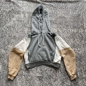 Abercrombie cropped hoodie